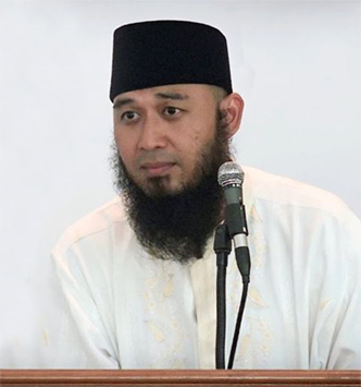 USTADZ RIZAL YULIAR PUTRANANDA, LC., M.A